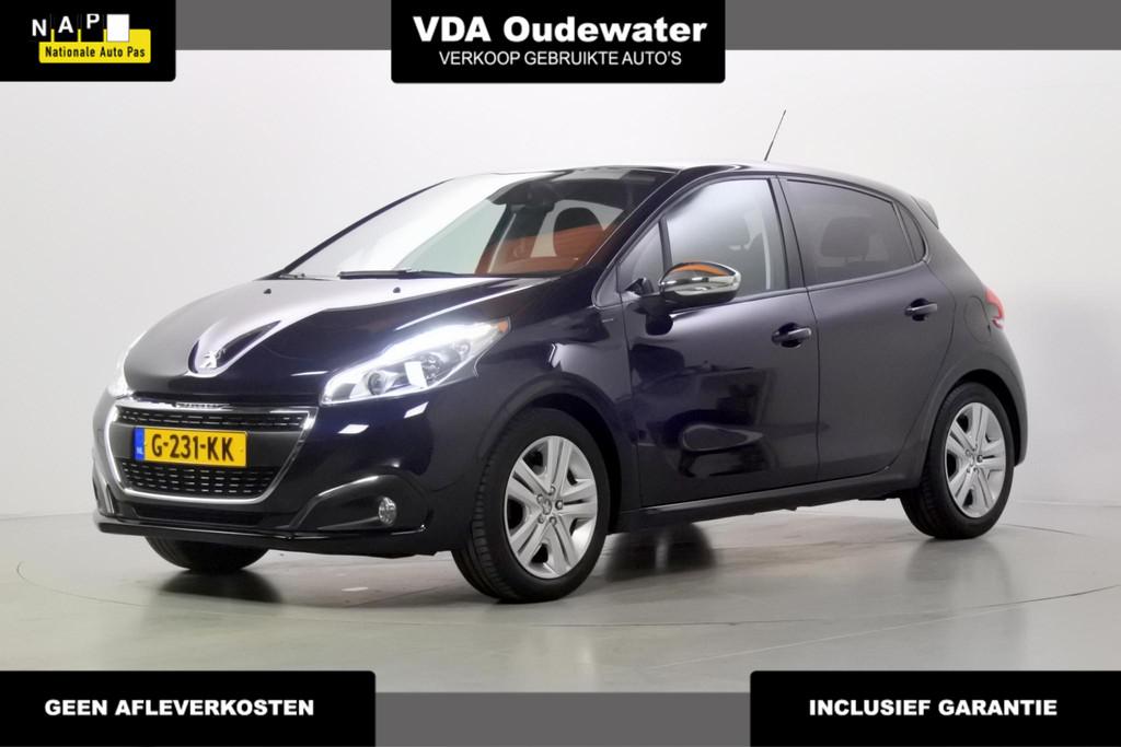 Peugeot 208 1.2 82pk Signature Connect Trekhaak NL NAP, Stof, 1199 cc, Origineel Nederlands, Bedrijf
