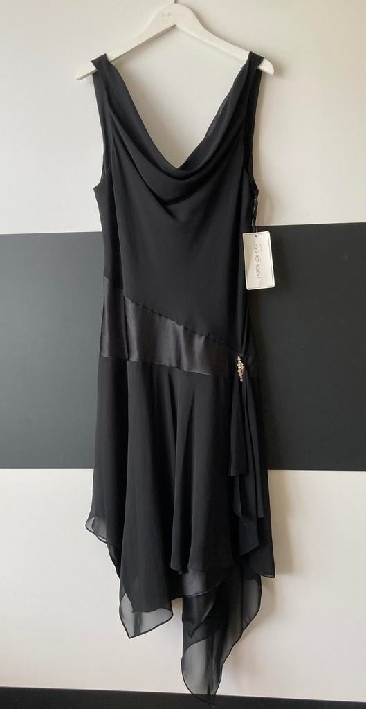 Opkoper 300 items NIEUW PARTIJ KLEDING  MID-/HOGER SEGMENT, Ophalen of Verzenden, Nieuw, Maat 38/40 (M)