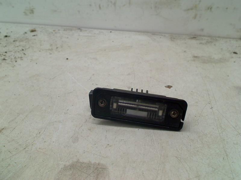 Kentekenplaatverlichting Volkswagen Golf VI (5K1) 3D0943021A, Auto-onderdelen, Verlichting, Volkswagen, Gebruikt