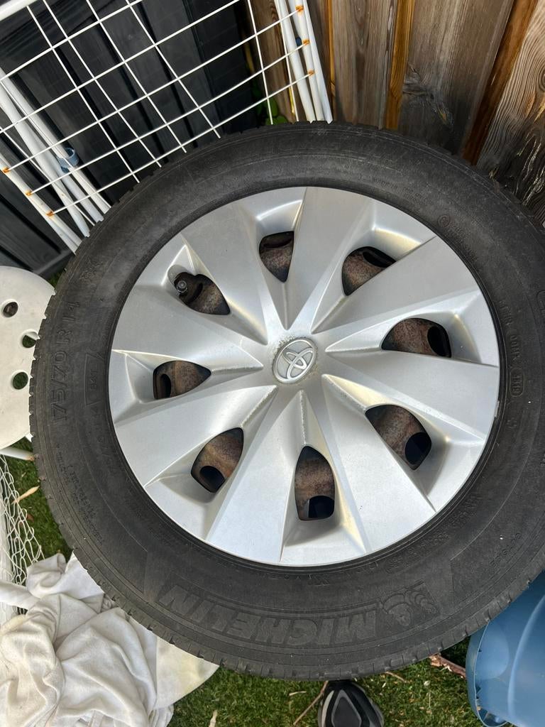 4 velgen met banden, Auto-onderdelen, Banden en Velgen, Banden en Velgen, Zomerbanden, 14 inch, 175 mm, Personenwagen, Gebruikt