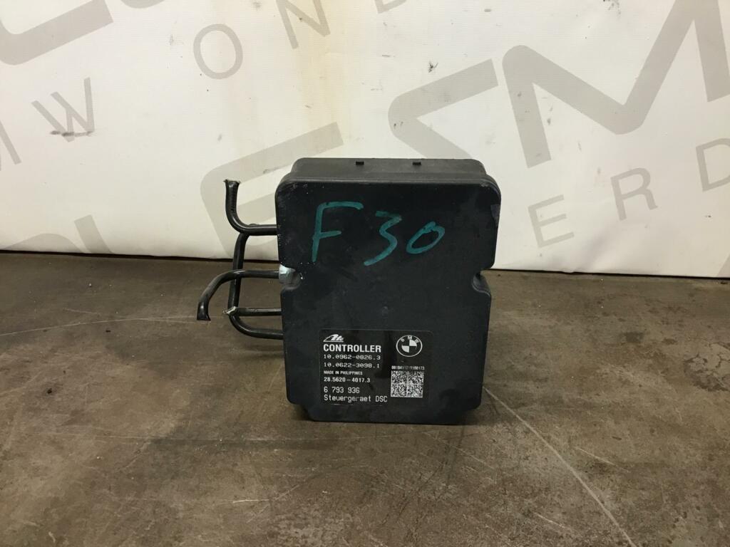 ABS-pomp BMW 3-serie F30/F80 6793936, Auto-onderdelen, Remmen en Aandrijving, Gebruikt, -, -, Ophalen of Verzenden