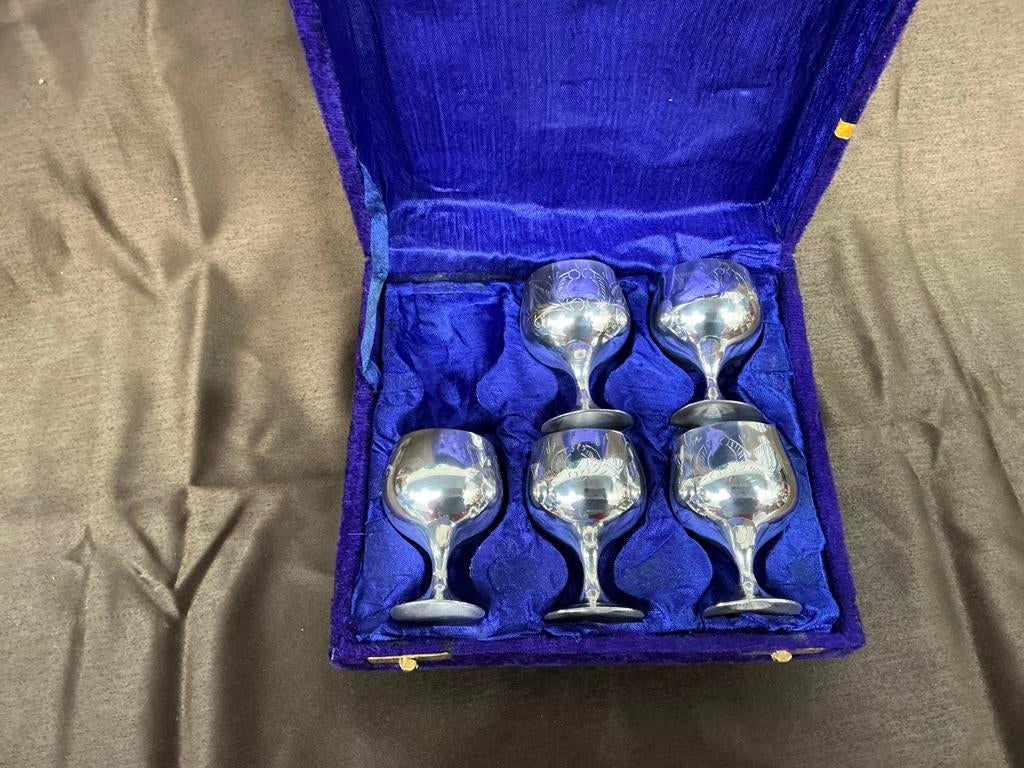Set van 6 kelkjes in doos.WD-026, Antiek en Kunst, Antiek | Goud en Zilver, Zilver, Ophalen of Verzenden