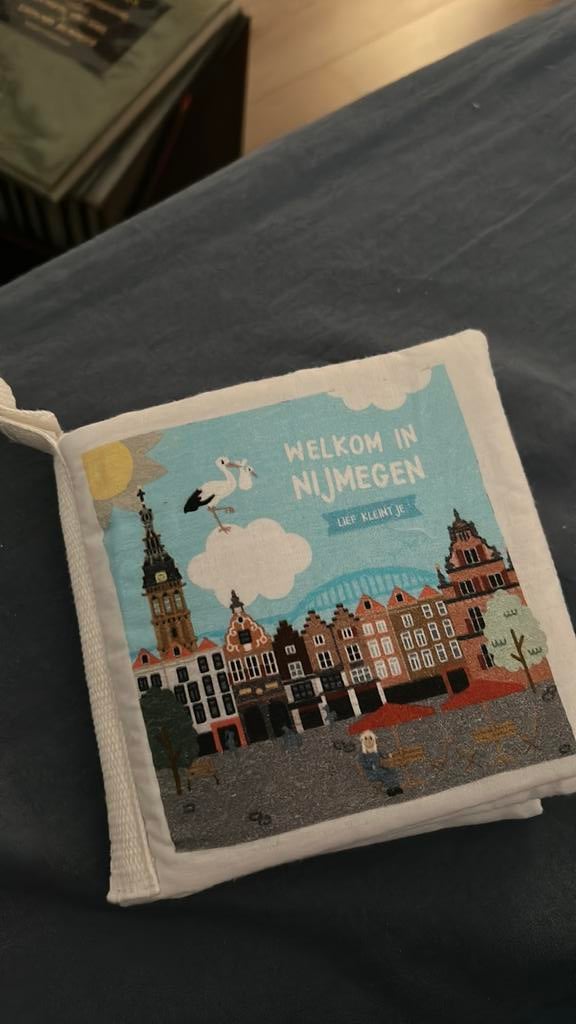 Knisper stoffen boekje nijmegen, Ophalen of Verzenden, Gebruikt, Overige typen