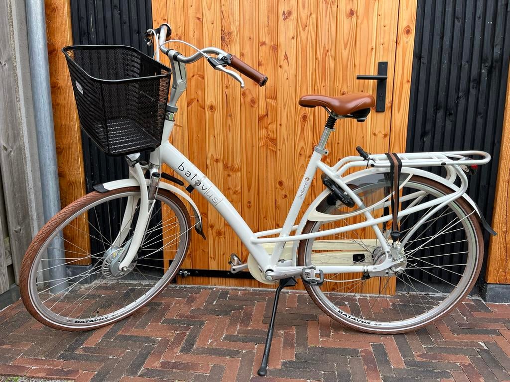 Batavus damesfiets wit met mandje en 7 versnellingen, Ophalen, Gebruikt, Versnellingen, Batavus