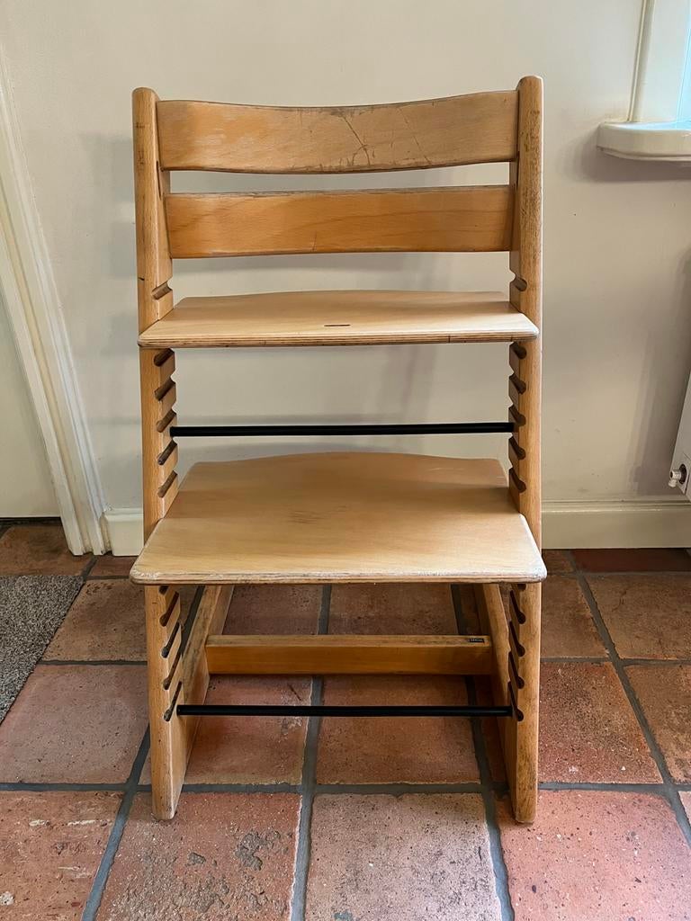 Stokke tripp trapp kinderstoel oud model, Ophalen, Zo goed als nieuw