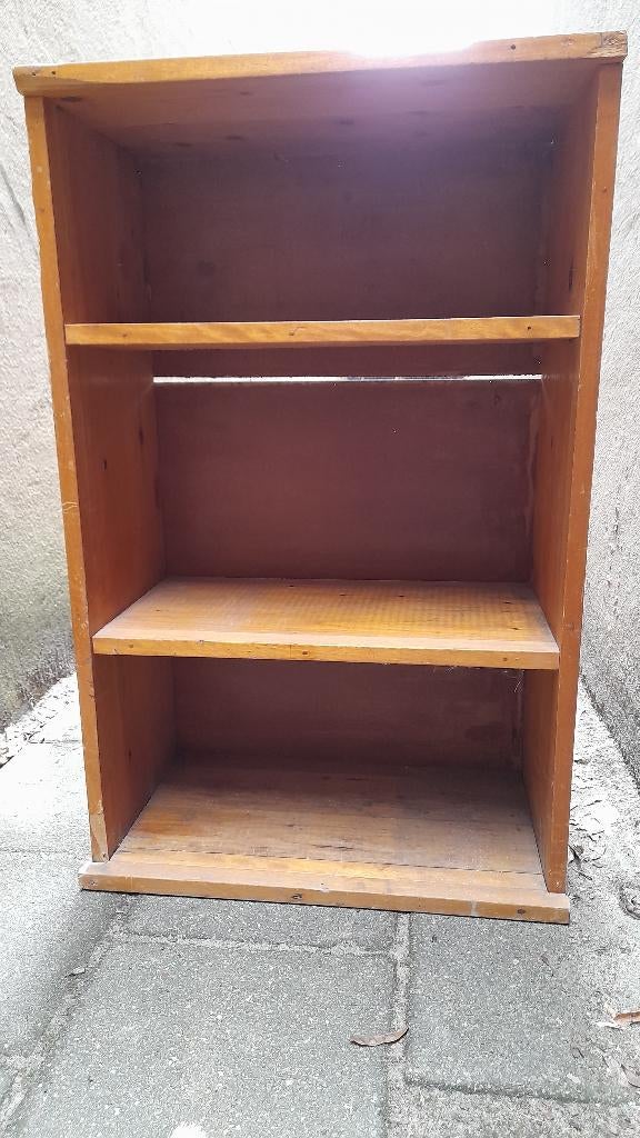 Houten open kastje voor in de schuur of berging 83 cm hoog, Ophalen, Gebruikt