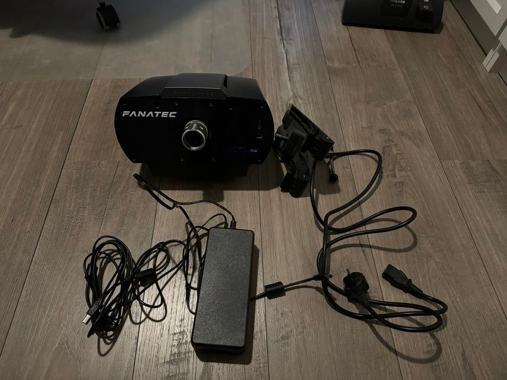 Fanatec CSL Elite PS versie, Gebruikt, 1 speler, Racen en Vliegen, Ophalen of Verzenden