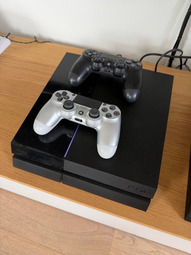Sony PlayStation 4 met 2 controllers - perfecte staat, Met 2 controllers, Ophalen of Verzenden, Original, Gebruikt