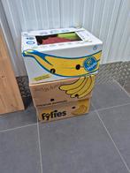 3 bananendozen vol rommelmarkt, Ophalen