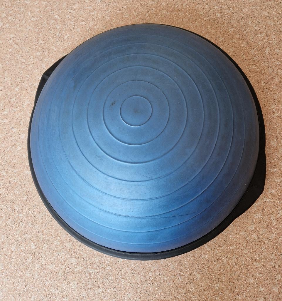BOSU-ball, Sport en Fitness, Ophalen, Zo goed als nieuw, Buik, Balansbord