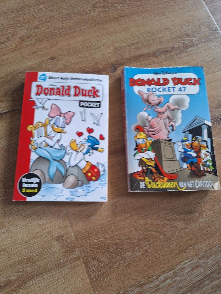Donald Duck Pockets - 2 stuks, Gelezen, Carl Barks, Ophalen of Verzenden, Meerdere stripboeken
