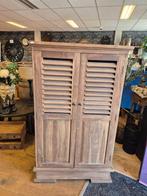 Kast met louvre deuren, Ophalen, Zo goed als nieuw, Vv, Vv