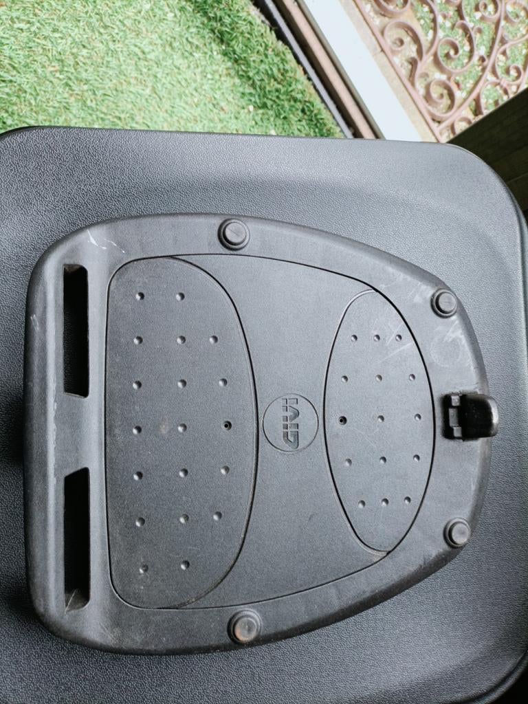 Givi Monokey Kofferrek, Motoren, Accessoires | Koffers en Tassen, Ophalen of Verzenden, Zo goed als nieuw