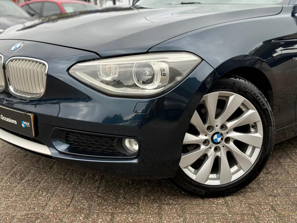 BMW 1-serie 116i Business+ Urban|Nieuwe Ketting + Klepseals|, Auto's, Gebruikt, Zwart, 4 cilinders, Blauw