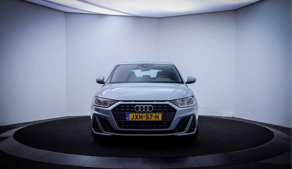 Audi A1 Sportback 25TFSI S-Line Edition CAMERA | CARPLAY | S, Leder en Stof, Lichtsensor, Bedrijf, Handgeschakeld
