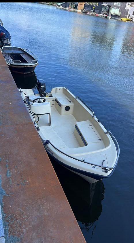 Console boot met buitenboordmotor te koop, Ophalen, Gebruikt