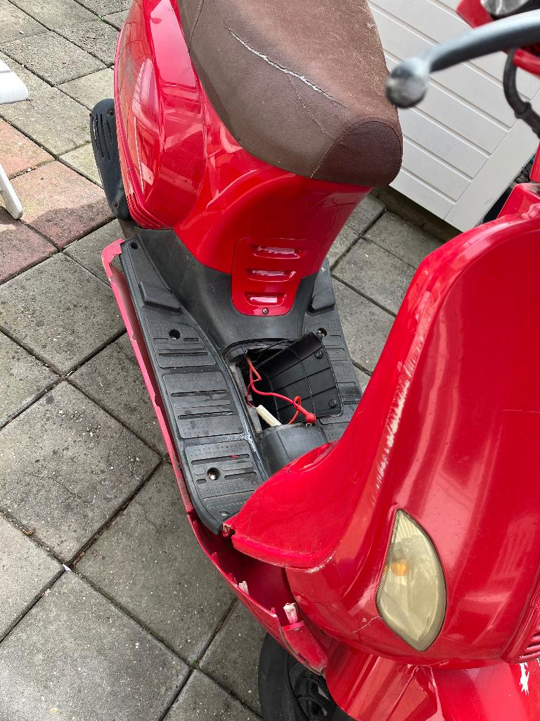 Scooter voor onderdelen btc, Ophalen, Gebruikt, Overige typen, Overige merken