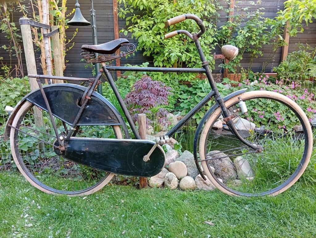 Gazelle opafiets 1948 61 cm Remnaaf fongers slot, Ophalen, Terugtraprem, Jaren '40, 59 cm of meer