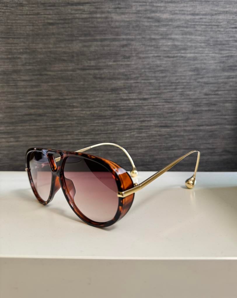 Dames zonnebril nieuw, Ophalen of Verzenden, Zo goed als nieuw, Bruin, Overige merken