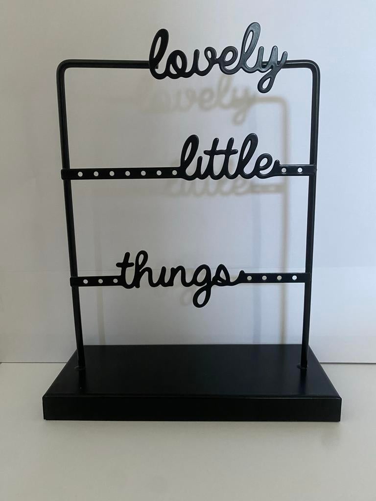 Zwart metalen oorbellenrekje 'lovely little things', Sieraden, Tassen en Uiterlijk, Overige Accessoires, Verzenden, Zo goed als nieuw