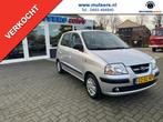 Hyundai ATOS 1.1I DYNAMIC COOL, AUT. keurig nette auto!, Auto's, Hyundai, Automaat, 31 €/maand, 4 cilinders, 4 stoelen