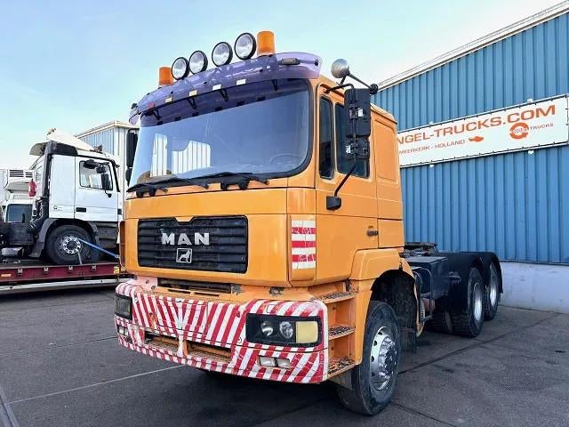 MAN 33.463 DFS 6x6 FULL SPRING SUSPENSION TRACTOR UNIT (EURO, Auto's, Euro 2, 460 pk, Overige kleuren, MAN