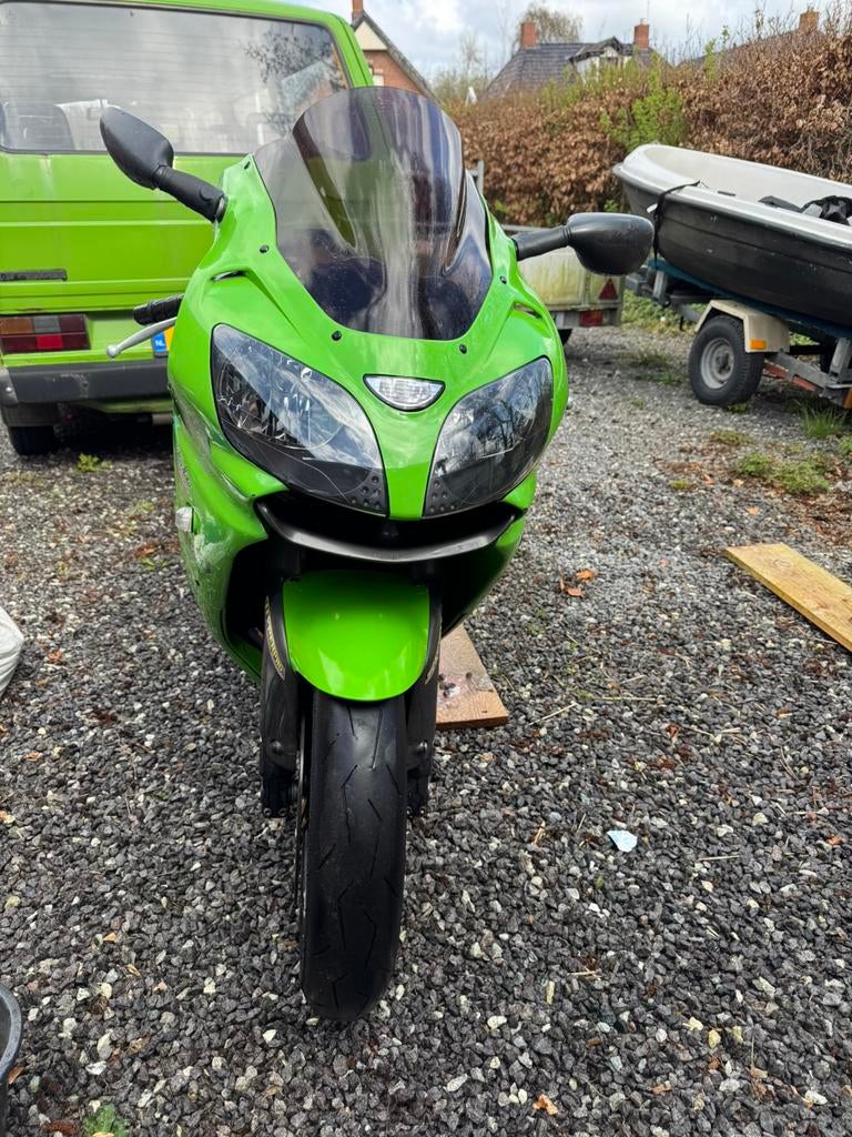 Kawasaki ZX9R