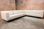 ZGANieuw Cassina MET design hoekbank beige stoffen bekleding, Cassina, Hoekbank, Ophalen of Verzenden, Zo goed als nieuw