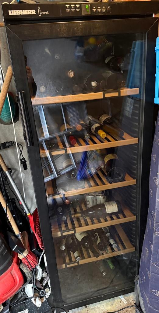 Liebherr wijnklimaatkast, Witgoed en Apparatuur, Koelkasten en IJskasten, Ophalen, 200 liter of meer, 60 cm of meer, 160 cm of meer