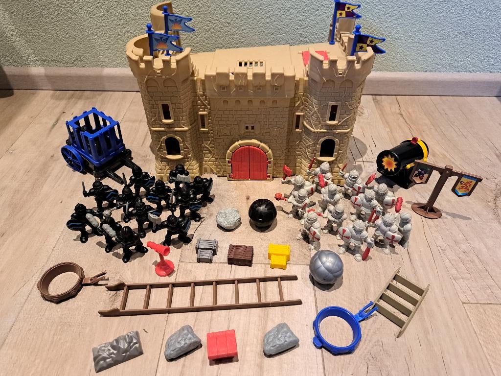 speelset redbox middeleeuwse kasteel, Kinderen en Baby's, Speelgoed | Playmobil, Ophalen of Verzenden, Zo goed als nieuw, Complete set