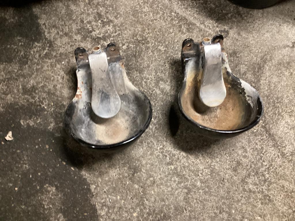 Kleine oude koeiendrink bakken, Ophalen of Verzenden