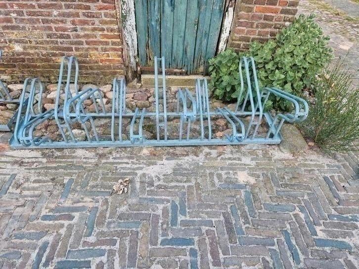 gegalvaniseerde fietsenrek, Ophalen, Zo goed als nieuw
