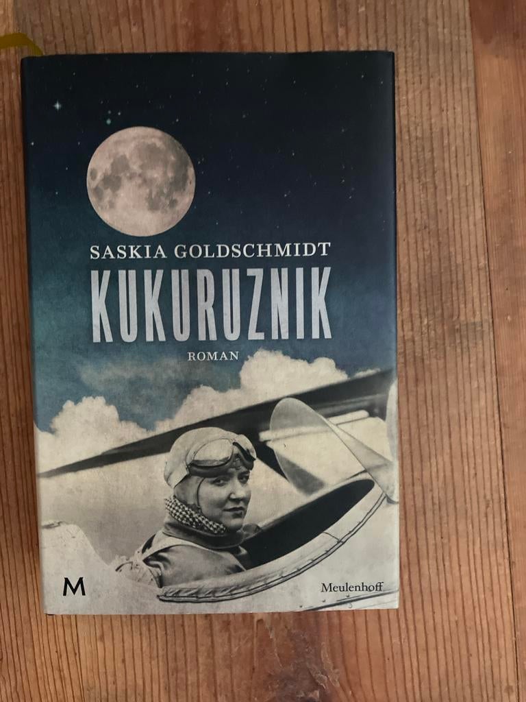 Kukuruznik - Saskia Goldschmidt (Roman), Ophalen of Verzenden, Zo goed als nieuw, Nederland