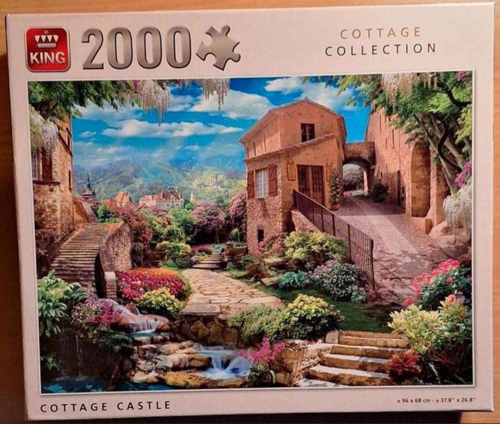 King Legpuzzel 2000 stukjes - Cottage Castle, Ophalen of Verzenden, Meer dan 1500 stukjes, Zo goed als nieuw, Legpuzzel