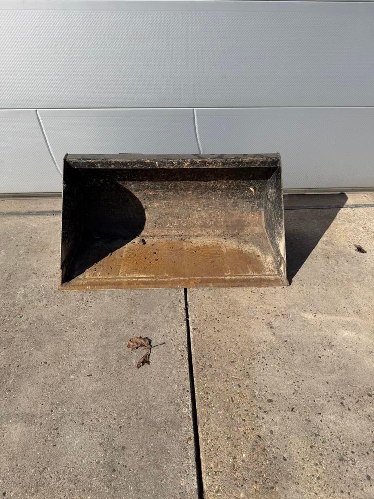 Nette gebruikte shovel bak tbv Giant G1100 / G1200 / D254SW, Ophalen