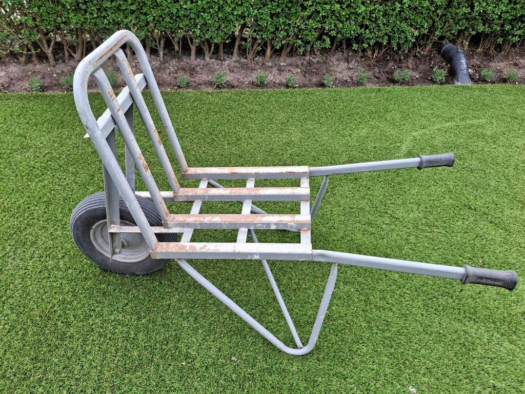 Steenkruiwagen te koop (merk matador), Tuin en Terras, Ophalen