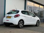 Peugeot 208 1.2 PureTech Allure Automaat Apple carplay, Gebruikt, Euro 6, 1199 cc, Bluetooth