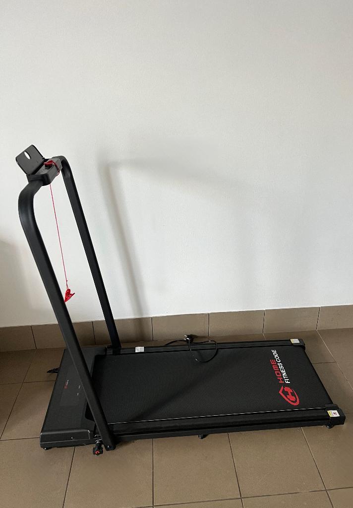 Opvouwbare loopband, Sport en Fitness, Fitnessapparatuur, Zo goed als nieuw, Loopband, Armen, Benen, Borst, Buik, Rug, Kunststof