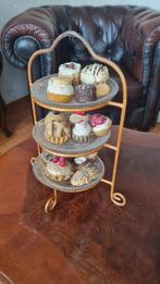 Etagere met kunst gebakjes, Huis en Inrichting, Woonaccessoires | Etagères, Ophalen