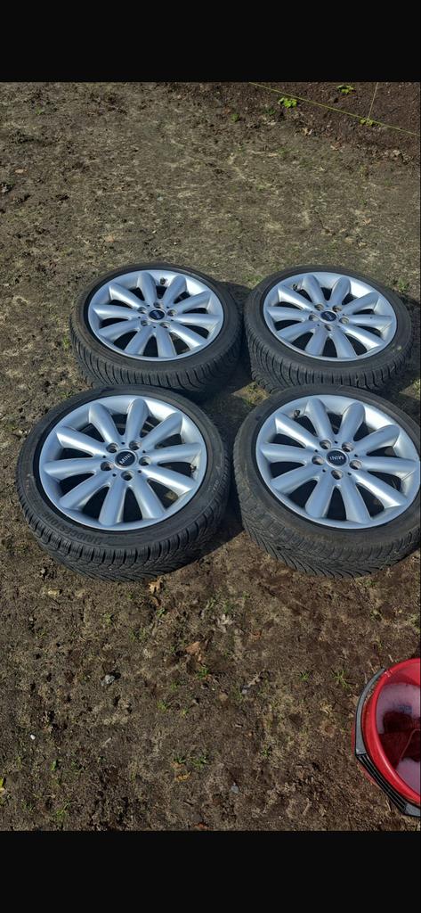 Mini Cooper S velgen met banden F55 F57 17 inch, Auto-onderdelen, Banden en Velgen, Ophalen, Gebruikt, Banden en Velgen, 17 inch