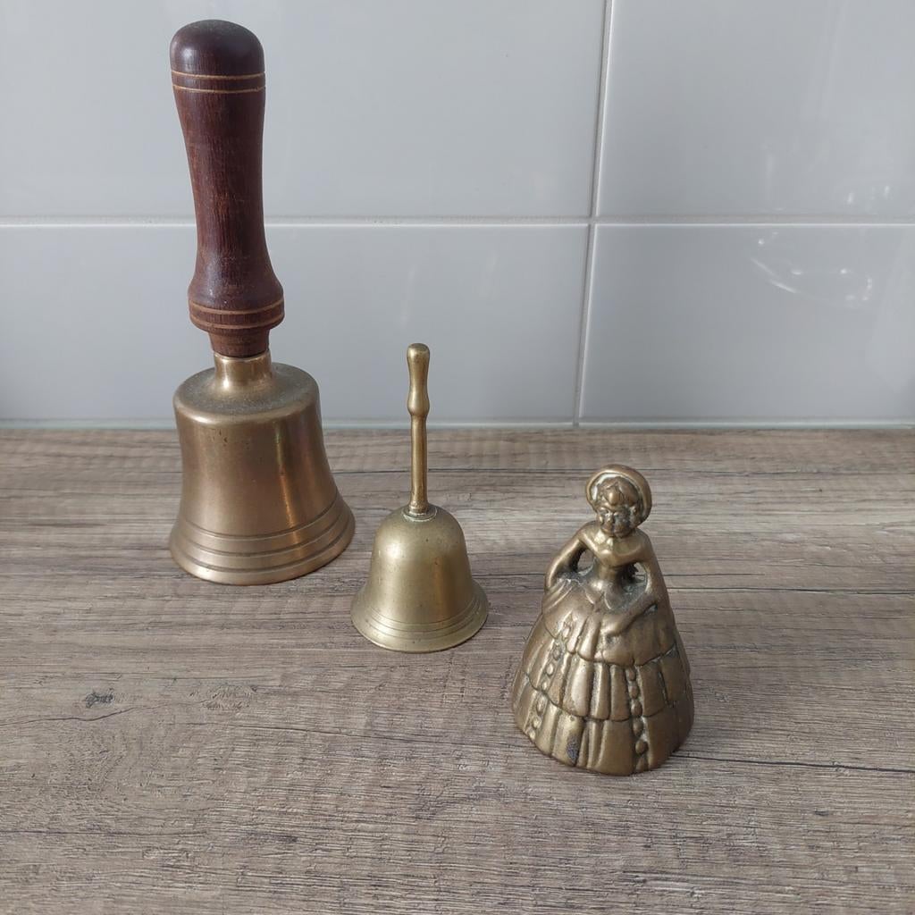 vintage bronzen hand bel 3 stuks, Ophalen