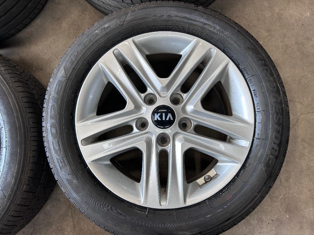 16 inch originele velgen + zomerbanden Kia (PRO) CEED, Gebruikt, 16 inch, Banden en Velgen, Personenwagen