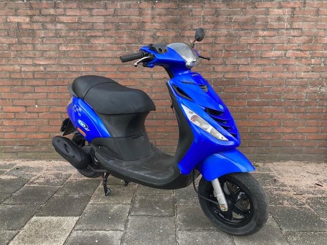 LEUKE PIAGGIO ZIP 4 TAKT SNOR SCOOTER ! BOUWJAAR 2014, Fietsen en Brommers, Scooters | Piaggio, Ophalen, Gebruikt, Zip, Benzine