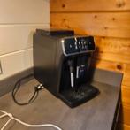 Philips Volautomatische Espressomachine - 2200 series, Espresso apparaat, Ophalen of Verzenden, Zo goed als nieuw, 2 tot 4 kopjes