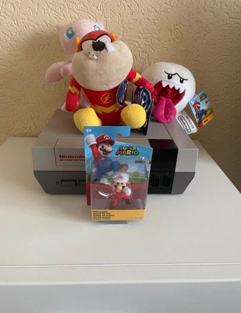 Factory Sealed - Super Mario Fire Ball figurine, Ophalen of Verzenden, Nieuw, Switch, Overige typen