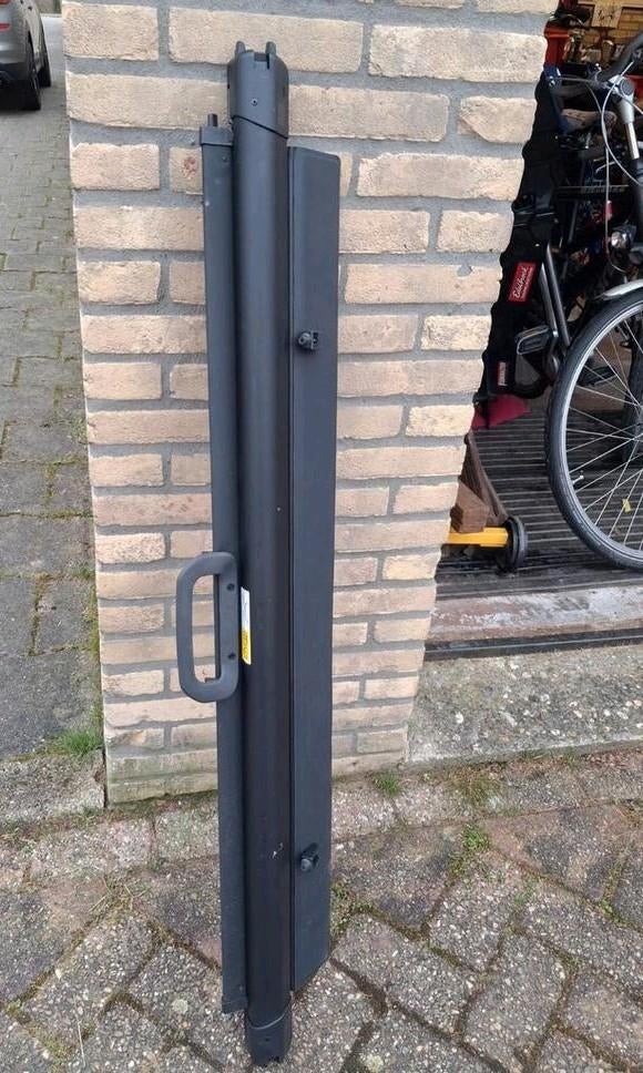 Intrekbare bagage afdekking Land Rover Discovery, Ophalen