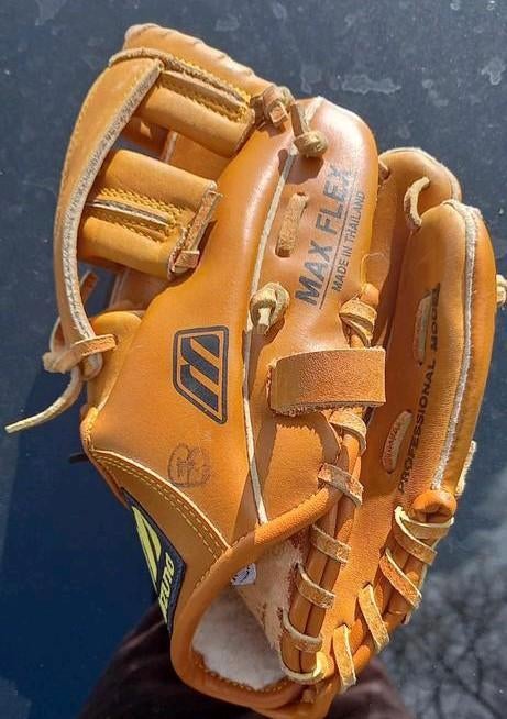 Mizuno 9.5inch jeugd softbal honkbal handschoen, Ophalen of Verzenden, Zo goed als nieuw, Honkbal, Handschoen