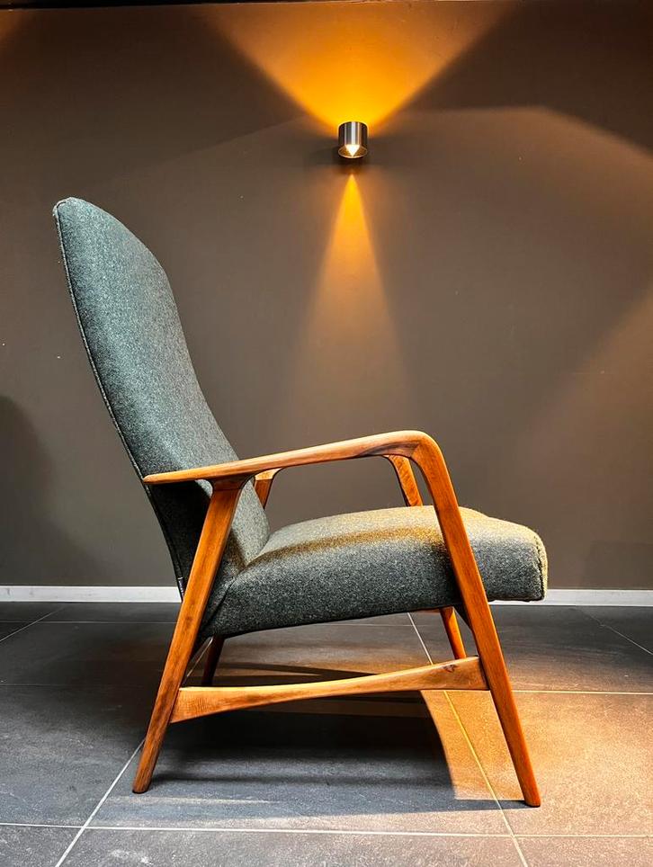Mid-century fauteuil | Deens design, Huis en Inrichting, Fauteuils, Zo goed als nieuw, Hout, Stof, 50 tot 75 cm, 75 tot 100 cm