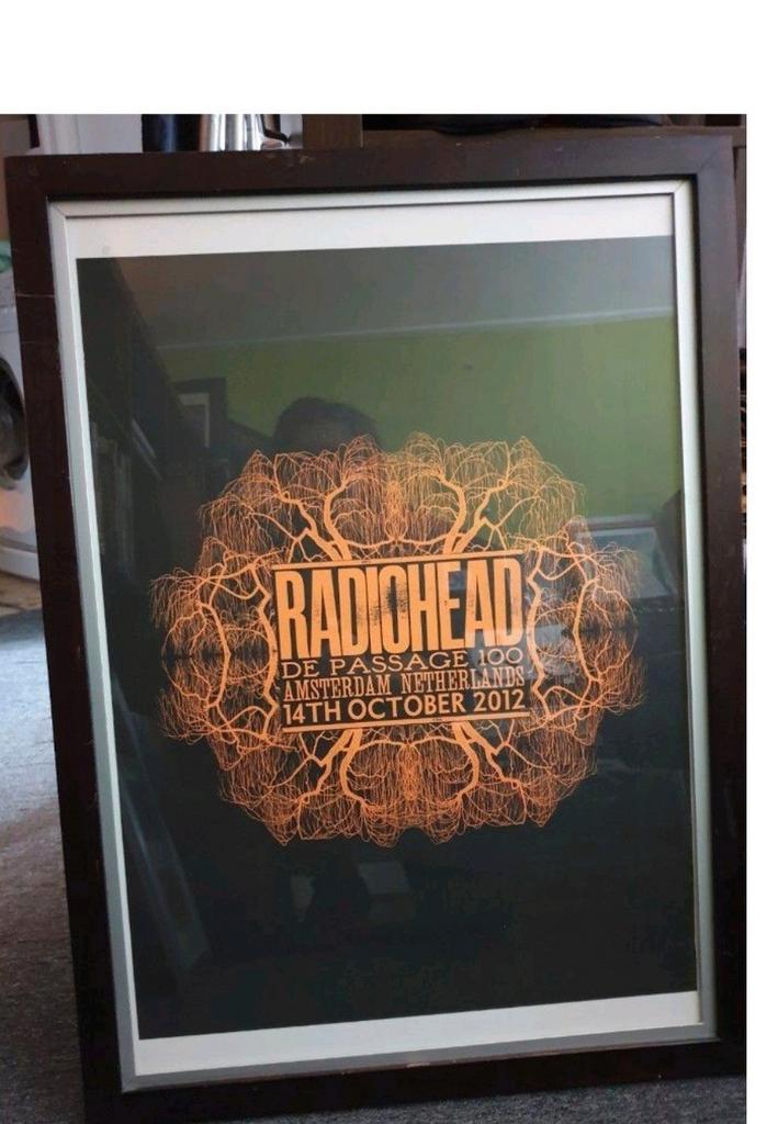 Unieke Radiohead Tour Poster - Ingelijst en Zeldzaam, Verzamelen, Posters, Zo goed als nieuw, Muziek, A1 t/m A3, Rechthoekig Staand