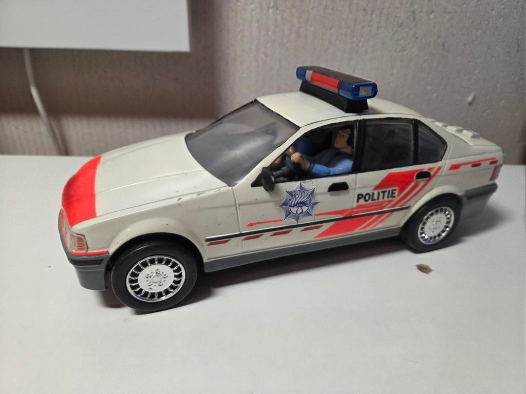 BMW 325i Politie, Hobby en Vrije tijd, Modelauto's | 1:18, Ophalen of Verzenden, Zo goed als nieuw